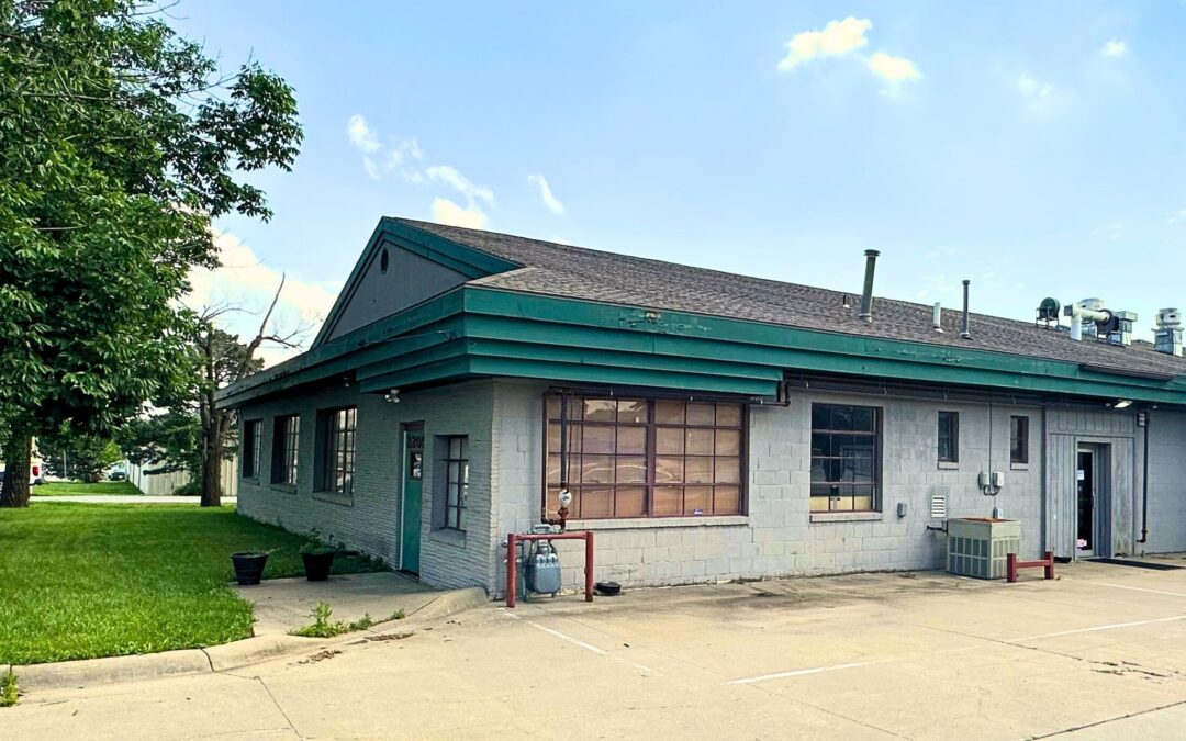 2205 Haskell Avenue, Lawrence, KS